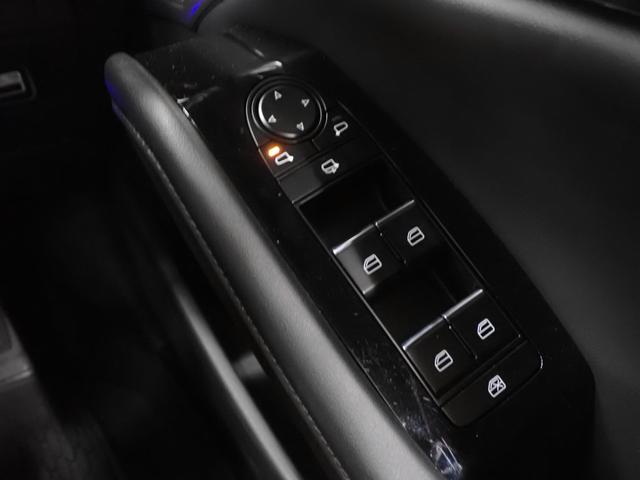 ＭＡＺＤＡ３ファストバック Ｘバーガンディ　セレクション　４ＷＤ・柿本改マフラー・ＴＥＩＮ車高調・ＷｅｄｓＳｐｏｒｔアルミ・マツダコネクト・障害物センサー・全方位カメラ・赤本革・ＨＵＤ・電動シート・シートヒーター・ＬＥＤライト・純正ナビ・ＴＶ・ＤＶＤ再生（41枚目）
