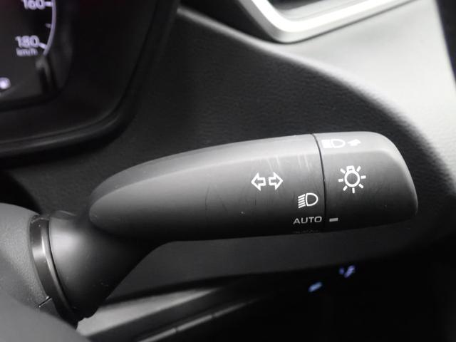 カローラ X トヨタセーフティセンス・LEDヘッドライト・スマートキー・純正メモリーナビ・バックカメラ・フルセグTV・DVD再生(30枚目)