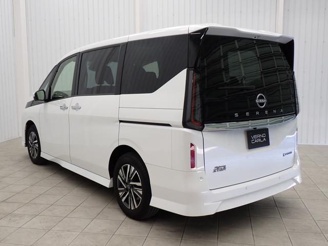 セレナ e-パワー ハイウェイスターV 両側電動スライドドア・エマージェンシーブレーキ・障害物センサー・全方位カメラ・BSM・LEDライト・スマートキー・純正AW・12.3型ニッサンコネクトナビ・TV・Bluetooth・ETC・ドラレコ(12枚目)