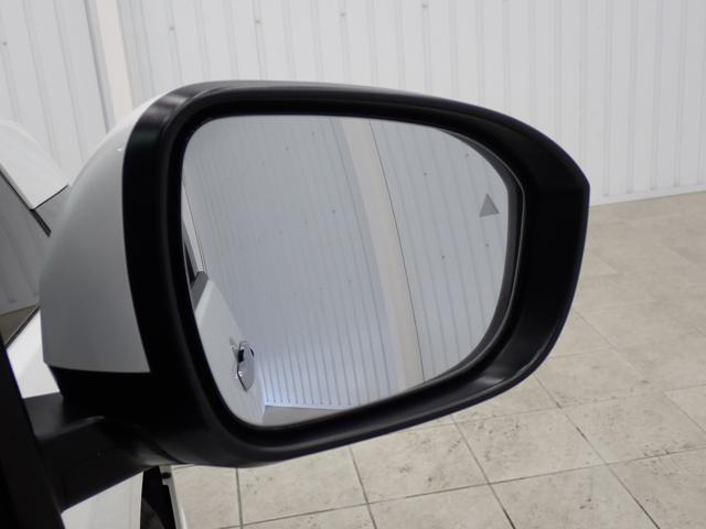 セレナ e-パワー ハイウェイスターV 両側電動スライドドア・エマージェンシーブレーキ・障害物センサー・全方位カメラ・BSM・LEDライト・スマートキー・純正AW・12.3型ニッサンコネクトナビ・TV・Bluetooth・ETC・ドラレコ(13枚目)