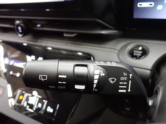 セレナ e-パワー ハイウェイスターV 両側電動スライドドア・エマージェンシーブレーキ・障害物センサー・全方位カメラ・BSM・LEDライト・スマートキー・純正AW・12.3型ニッサンコネクトナビ・TV・Bluetooth・ETC・ドラレコ(32枚目)