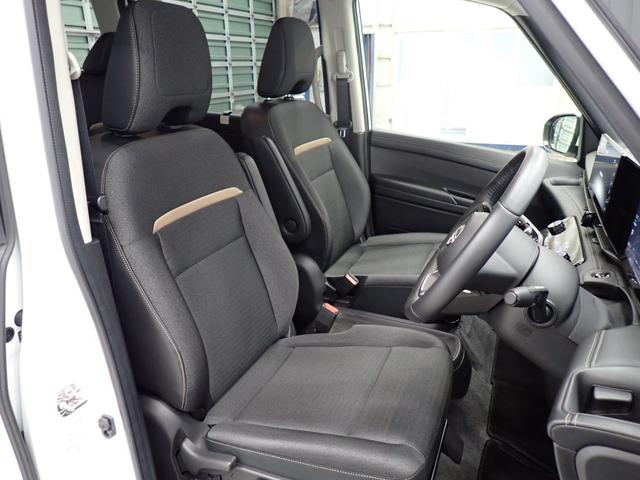 セレナ e-パワー ハイウェイスターV 両側電動スライドドア・エマージェンシーブレーキ・障害物センサー・全方位カメラ・BSM・LEDライト・スマートキー・純正AW・12.3型ニッサンコネクトナビ・TV・Bluetooth・ETC・ドラレコ(37枚目)