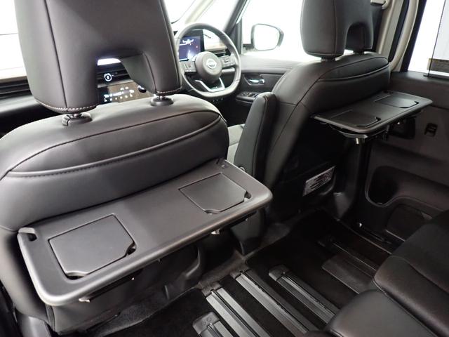 セレナ e-パワー ハイウェイスターV 両側電動スライドドア・エマージェンシーブレーキ・障害物センサー・全方位カメラ・BSM・LEDライト・スマートキー・純正AW・12.3型ニッサンコネクトナビ・TV・Bluetooth・ETC・ドラレコ(45枚目)