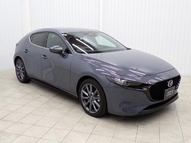 ＭＡＺＤＡ３ファストバック ２０Ｓ　ツーリング　マツダコネクト・障害物センサー・全方位カメラ・ＢＯＳＥサウンド・ＢＳＭ・ＨＵＤ・ワイヤレス充電・赤本革・電動シート・シートヒーター・ＬＥＤライト・純正ＡＷ・ＴＶ・Ｂｌｕｅｔｏｏｔｈ・ＥＴＣ・ドラレコ（9枚目）