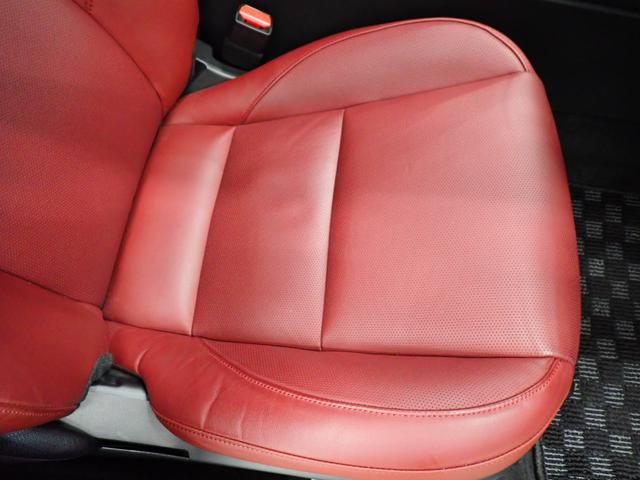 ＭＡＺＤＡ３ファストバック ２０Ｓ　ツーリング　マツダコネクト・障害物センサー・全方位カメラ・ＢＯＳＥサウンド・ＢＳＭ・ＨＵＤ・ワイヤレス充電・赤本革・電動シート・シートヒーター・ＬＥＤライト・純正ＡＷ・ＴＶ・Ｂｌｕｅｔｏｏｔｈ・ＥＴＣ・ドラレコ（39枚目）