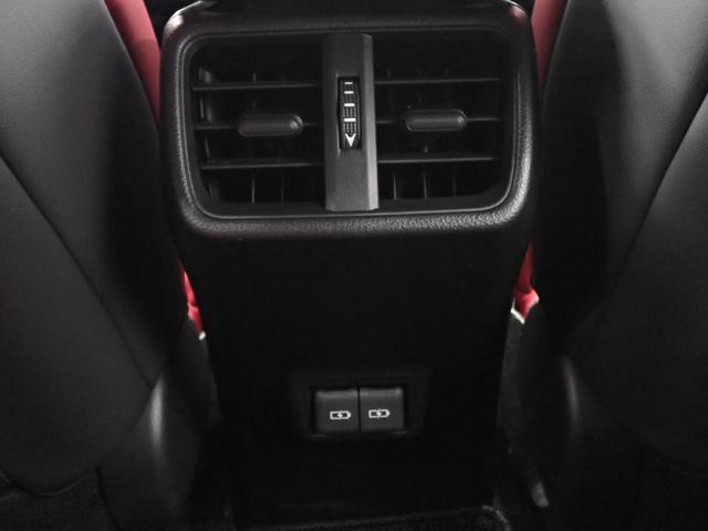 ＵＸ ＵＸ２００　Ｆスポーツ　レクサスセーフティＳ・障害物センサー・全方位カメラ・ＢＳＭ・ＰＷゲート・電動シート・シートヒーター・ＬＥＤライト・スマートキー・純正ＡＷ・純正ＤＡ・フルセグＴＶ・Ｂｌｕｅｔｏｏｔｈ・ＥＴＣ・ドラレコ（44枚目）