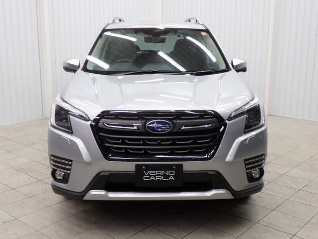 フォレスター アドバンス　アイサイト・障害物センサー・電動シート・シートヒーター・ＢＳＭ・ＬＥＤライト・デジタルミラー・スマートキー・純正ＡＷ・純正ナビ・バック＋サイドカメラ・ＴＶ・ＤＶＤ・Ｂｌｕｅｔｏｏｔｈ・ＥＴＣ・ドラレコ（9枚目）