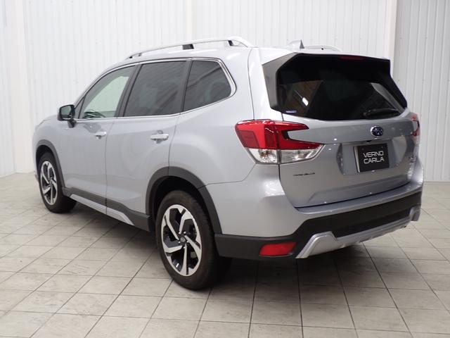 フォレスター アドバンス　アイサイト・障害物センサー・電動シート・シートヒーター・ＢＳＭ・ＬＥＤライト・デジタルミラー・スマートキー・純正ＡＷ・純正ナビ・バック＋サイドカメラ・ＴＶ・ＤＶＤ・Ｂｌｕｅｔｏｏｔｈ・ＥＴＣ・ドラレコ（11枚目）