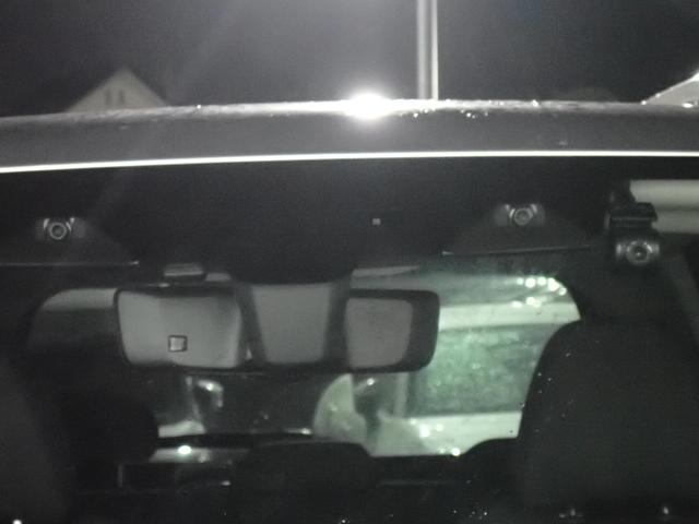 フォレスター アドバンス　アイサイト・障害物センサー・電動シート・シートヒーター・ＢＳＭ・ＬＥＤライト・デジタルミラー・スマートキー・純正ＡＷ・純正ナビ・バック＋サイドカメラ・ＴＶ・ＤＶＤ・Ｂｌｕｅｔｏｏｔｈ・ＥＴＣ・ドラレコ（13枚目）