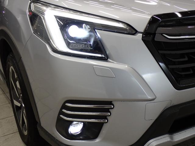 フォレスター アドバンス　アイサイト・障害物センサー・電動シート・シートヒーター・ＢＳＭ・ＬＥＤライト・デジタルミラー・スマートキー・純正ＡＷ・純正ナビ・バック＋サイドカメラ・ＴＶ・ＤＶＤ・Ｂｌｕｅｔｏｏｔｈ・ＥＴＣ・ドラレコ（14枚目）