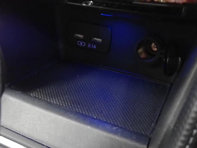 フォレスター アドバンス　アイサイト・障害物センサー・電動シート・シートヒーター・ＢＳＭ・ＬＥＤライト・デジタルミラー・スマートキー・純正ＡＷ・純正ナビ・バック＋サイドカメラ・ＴＶ・ＤＶＤ・Ｂｌｕｅｔｏｏｔｈ・ＥＴＣ・ドラレコ（29枚目）