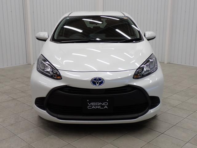 アクア Ｘ　トヨタセーフティセンス・ＬＥＤヘッドライト・スマートキー・純正ディスプレイオーディオ・バックカメラ・Ｂｌｕｅｔｏｏｔｈ・ＥＴＣ・ドライブレコーダー・ＡＣ電源１００Ｖ／１５００Ｗ（10枚目）