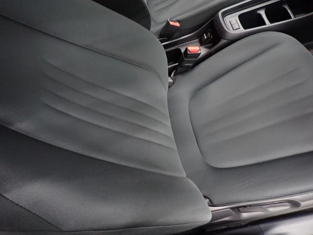 アクア Ｘ　トヨタセーフティセンス・ＬＥＤヘッドライト・スマートキー・純正ディスプレイオーディオ・バックカメラ・Ｂｌｕｅｔｏｏｔｈ・ＥＴＣ・ドライブレコーダー・ＡＣ電源１００Ｖ／１５００Ｗ（35枚目）