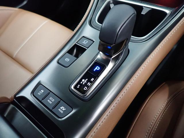 ＬＢＸ リラックス　パノラミックビューモニター・電動ゲート・レクサスセーフティＳ・障害物センサー・本革・ＢＳＭ・電動シート・シートヒーター・ＬＥＤヘッドライト・純正１８ＡＷ・９．８型純正ＤＡ・ＴＶ・ＥＴＣ２．０・ドラレコ（27枚目）