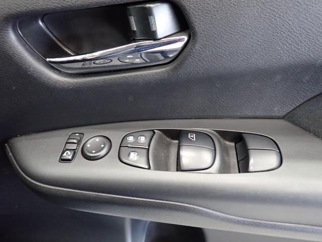 セレナ ハイウェイスター 両側スライドドア エマージェンシーブレーキ 障害物センサー オートエアコン スマートキー 社外メモリーナビ バックカメラ Bluetooth ETC ドライブレコーダー(30枚目)