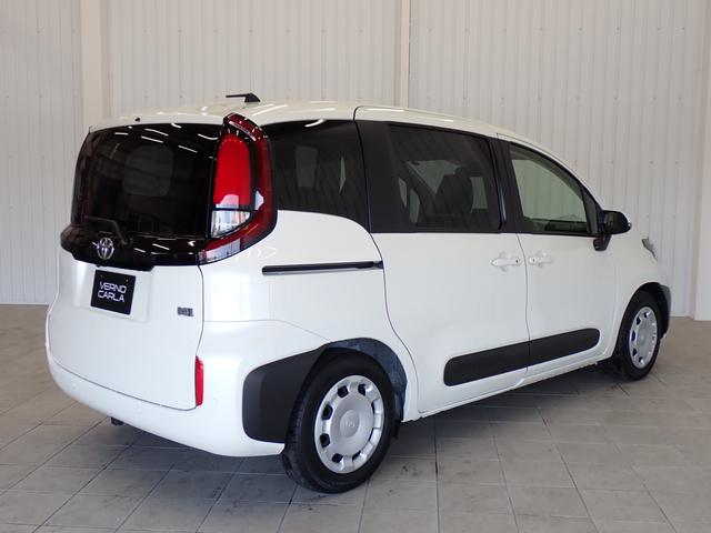 シエンタ ハイブリッドＧ　両側電動スライドドア　トヨタセーフティセンス　衝突軽減ブレーキ　障害物センサー　全方位カメラ　ＬＥＤヘッドライト　スマートキー　純正ＤＡ　バックカメラ　Ｂｌｕｅｔｏｏｔｈ　ＥＴＣ　ドラレコ（9枚目）