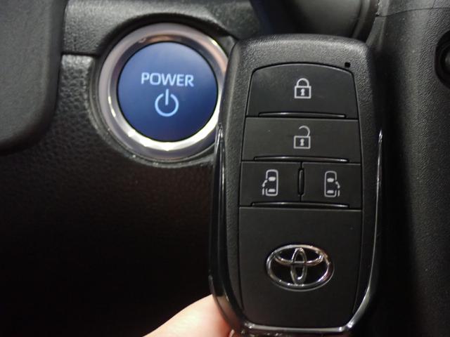 シエンタ ハイブリッドＧ　両側電動スライドドア　トヨタセーフティセンス　衝突軽減ブレーキ　障害物センサー　全方位カメラ　ＬＥＤヘッドライト　スマートキー　純正ＤＡ　バックカメラ　Ｂｌｕｅｔｏｏｔｈ　ＥＴＣ　ドラレコ（16枚目）