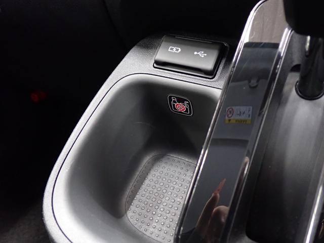 シエンタ ハイブリッドＧ　両側電動スライドドア　トヨタセーフティセンス　衝突軽減ブレーキ　障害物センサー　全方位カメラ　ＬＥＤヘッドライト　スマートキー　純正ＤＡ　バックカメラ　Ｂｌｕｅｔｏｏｔｈ　ＥＴＣ　ドラレコ（27枚目）