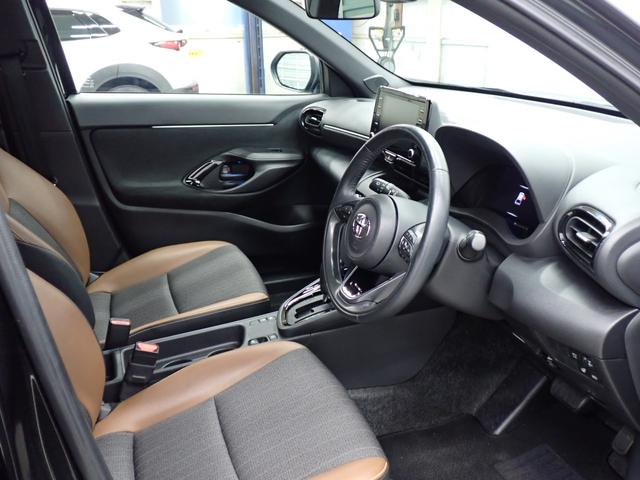 ヤリスクロス Ｚ　アドベンチャー　パワーシート　全方位カメラ　純正９インチＤＡ　トヨタセーフティセンス　障害物センサー　前席シートヒーター　ＬＥＤヘッドライト　スマートキー　純正ＡＷ　バックカメラ　Ｂｌｕｅｔｏｏｔｈ　ＥＴＣ　ドラレコ（35枚目）