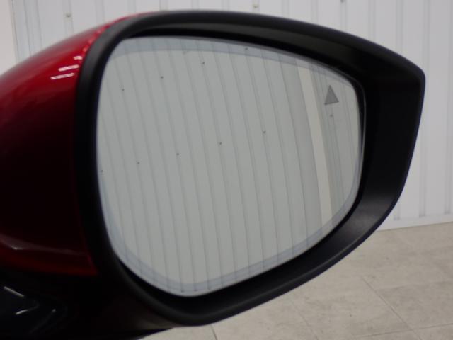 ＭＡＺＤＡ３ファストバック ＸＤ　ツーリング　マツダコネクト　障害物センサー　全方位カメラ　運転席パワーシート　シートヒーター　ＬＥＤヘッドライト　スマートキー　純正ＡＷ　純正ナビ　バックカメラ　フルセグＴＶ　Ｂｌｕｅｔｏｏｔｈ　ＥＴＣ（15枚目）