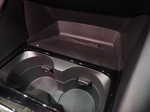 ＭＡＺＤＡ３ファストバック ＸＤ　ツーリング　マツダコネクト　障害物センサー　全方位カメラ　運転席パワーシート　シートヒーター　ＬＥＤヘッドライト　スマートキー　純正ＡＷ　純正ナビ　バックカメラ　フルセグＴＶ　Ｂｌｕｅｔｏｏｔｈ　ＥＴＣ（28枚目）