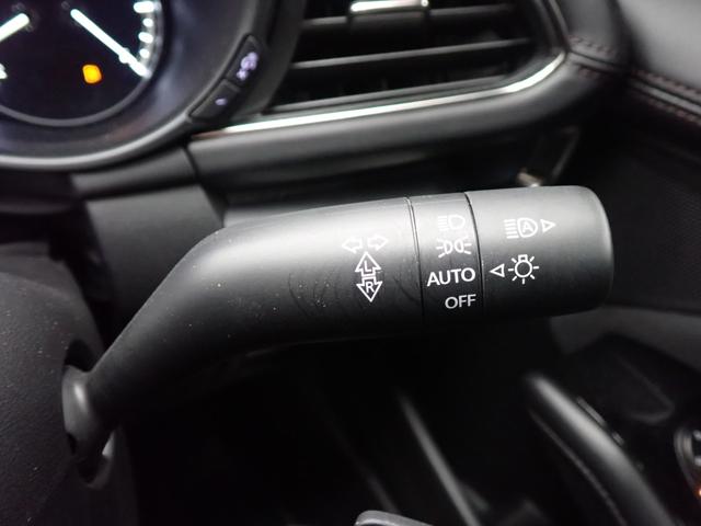 ＭＡＺＤＡ３ファストバック ＸＤ　ツーリング　マツダコネクト　障害物センサー　全方位カメラ　運転席パワーシート　シートヒーター　ＬＥＤヘッドライト　スマートキー　純正ＡＷ　純正ナビ　バックカメラ　フルセグＴＶ　Ｂｌｕｅｔｏｏｔｈ　ＥＴＣ（35枚目）