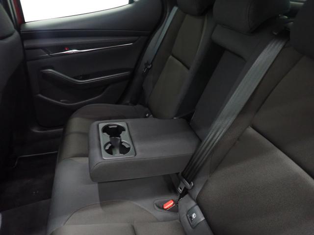 ＭＡＺＤＡ３ファストバック ＸＤ　ツーリング　マツダコネクト　障害物センサー　全方位カメラ　運転席パワーシート　シートヒーター　ＬＥＤヘッドライト　スマートキー　純正ＡＷ　純正ナビ　バックカメラ　フルセグＴＶ　Ｂｌｕｅｔｏｏｔｈ　ＥＴＣ（45枚目）