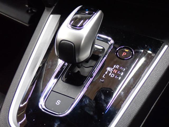 ���X�͂u�s�z�[���f�B���O�X�i���؃v���C�����j�O���[�v�̒��ÎԔ̔��X�Ƃ��āA���ЕۗL�̃����^�J�[�A�b�v�ԗ������ł͂Ȃ��A�y�ԗ���Ԃ����I�����z�I�[�N�V�����d����ԗ����̔������Ă���܂��B