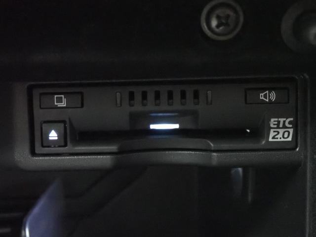 IS IS300h バージョンL レクサスセーフティS・障害物センサー・全方位カメラ・BSM・本革シート・電動シート・シートヒーター+エアコン・三眼LED・純正AW・純正ナビ・TV・ブルーレイ・Bluetooth・ETC・ドラレコ(19枚目)