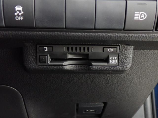 カローラスポーツ Ｇ　Ｚ　トヨタセーフティセンス・障害物センサー・ＢＳＭ・ＬＥＤヘッドライト・スマートキー・純正１８ＡＷ・９インチ純正メモリーナビ・バックカメラ・フルセグＴＶ・Ｂｌｕｅｔｏｏｔｈ・ＥＴＣ・ドライブレコーダー（16枚目）