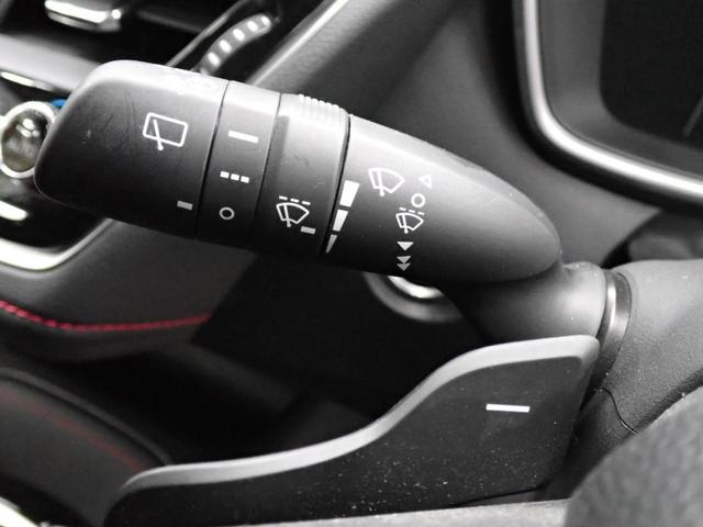 カローラスポーツ Ｇ　Ｚ　トヨタセーフティセンス・障害物センサー・ＢＳＭ・ＬＥＤヘッドライト・スマートキー・純正１８ＡＷ・９インチ純正メモリーナビ・バックカメラ・フルセグＴＶ・Ｂｌｕｅｔｏｏｔｈ・ＥＴＣ・ドライブレコーダー（30枚目）