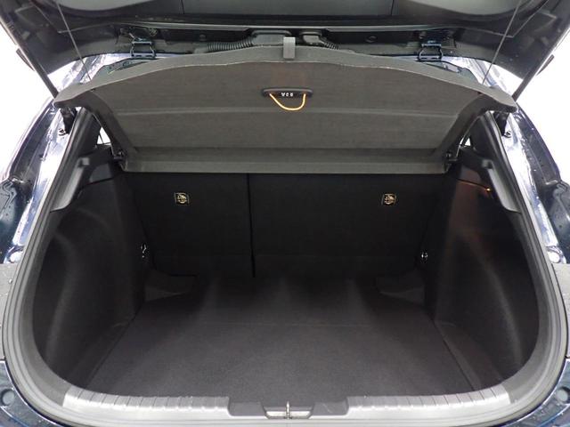 カローラスポーツ Ｇ　Ｚ　トヨタセーフティセンス・障害物センサー・ＢＳＭ・ＬＥＤヘッドライト・スマートキー・純正１８ＡＷ・９インチ純正メモリーナビ・バックカメラ・フルセグＴＶ・Ｂｌｕｅｔｏｏｔｈ・ＥＴＣ・ドライブレコーダー（45枚目）