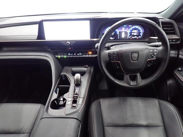 クラウンクロスオーバー Ｇアドバンスド・レザーパッケージ　モデリスタフルエアロ・トヨタセーフティＳ・全方位カメラ・ＢＳＭ・ＨＵＤ・ワイヤレス充電・ＰＷゲート・本革シート・電動シート・シートヒーター＋エアコン・四眼ＬＥＤ・純正ＡＷ・１２．３インチ純正ＤＡ・ＴＶ（17枚目）