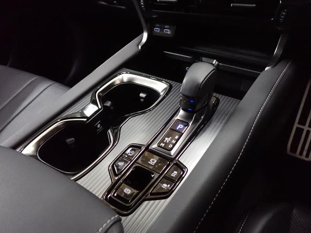 ＲＸ ＲＸ３５０　Ｆスポーツ　パノラマルーフ・オレンジキャリパー・ＰＷゲート・三眼ＬＥＤ・ＨＵＤ・ＢＳＭ・純正ＤＡ・シートヒーター＋エアコン・電動シート・レクサスセーフティＳ・全方位カメラ・Ｂｌｕｅｔｏｏｔｈ・ＥＴＣ・ドラレコ（30枚目）