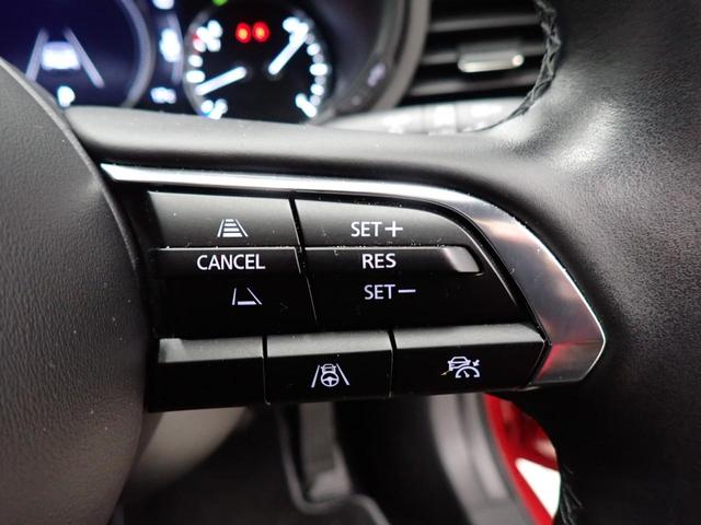 ＭＡＺＤＡ３ファストバック ２０Ｓプロアクティブ　ツーリングセレクション　マツダコネクト・衝突軽減Ｂ・障害物センサー・ＢＳＭ・ＨＵＤ・ワイヤレス充電・全方位カメラ・電動シート・シートヒーター・ハンドルヒーター・ＬＥＤライト・純正ＡＷ・フルセグＴＶ・Ｂｌｕｅｔｏｏｔｈ・ＥＴＣ（34枚目）