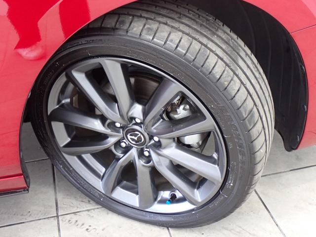 ＭＡＺＤＡ３ファストバック ２０Ｓプロアクティブ　ツーリングセレクション　マツダコネクト・衝突軽減Ｂ・障害物センサー・ＢＳＭ・ＨＵＤ・ワイヤレス充電・全方位カメラ・電動シート・シートヒーター・ハンドルヒーター・ＬＥＤライト・純正ＡＷ・フルセグＴＶ・Ｂｌｕｅｔｏｏｔｈ・ＥＴＣ（48枚目）