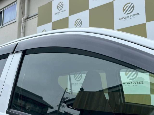 ミライース Ｘ　リミテッドＳＡＩＩＩ　●ユーザー買取車●ＭＩＤ　１４インチアルミホイール●純正エアロパーツ（Ｆ／Ｓ／Ｒ）●フードガーニッシュ●ドアミラーガーニッシュ●ドアバイザー●シートカバー●キーレス●スマートアシスト３（8枚目）