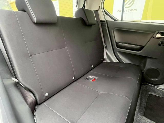ミライース Ｘ　リミテッドＳＡＩＩＩ　●ユーザー買取車●ＭＩＤ　１４インチアルミホイール●純正エアロパーツ（Ｆ／Ｓ／Ｒ）●フードガーニッシュ●ドアミラーガーニッシュ●ドアバイザー●シートカバー●キーレス●スマートアシスト３（17枚目）