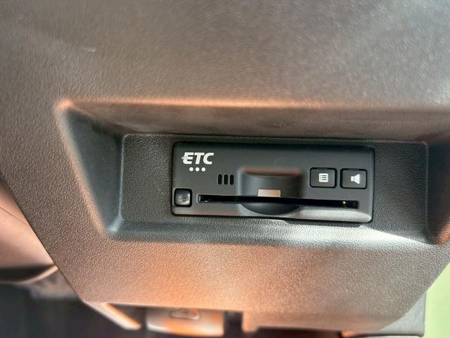 ジムニーシエラ JC ●MLJ16インチアルミ●社外同色グリル●バンパーダクト同色●グッドリッチタイヤ●9インチナビ●ドライブレコーダー●ルーフキャリア(32枚目)