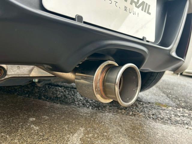 S660 α ●フジツボマフラー●WORKアルミホイール●CUSCOタワーバー●BLITZエアクリーナー●クラッツィオスポーツシートカバー●社外ステアリング●フロントスポイラー●リアウィング(10枚目)