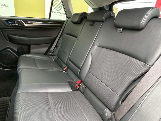 レガシィアウトバック リミテッド ●ワンオーナー●サンルーフ●パワーバックドア●純正8インチナビ●フルセグ●DAITONEスピーカーセット●アイサイトVer3●ブラックレザーシート●LEDヘッドランプ●可動式ルーフレール(22枚目)