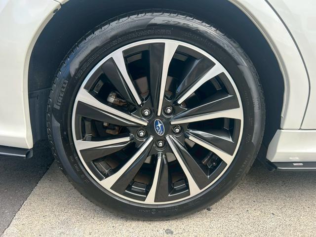 レヴォーグ ＳＴＩスポーツ　ＥＸ　●禁煙車●ＳＴＩ純正エアロ●ＳＴＩ純正マフラー●ＳＴＩフロアマット●スマートリアビューカメラ●アイサイトＸテクノロジー●１２．３インチフル液晶メーター●ＥＴＣ●ドライブレコーダー●パワーバックドア（13枚目）