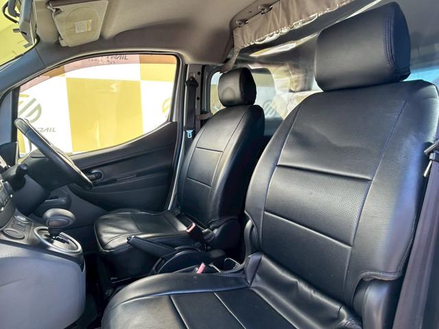 e-NV200バン GX ●2人乗り●純正ナビ●フルセグ●ルーフキャリア●ドライブレコーダー●ETC●シートヒーター●充電ケーブル●24kwh●オートエアコン(17枚目)