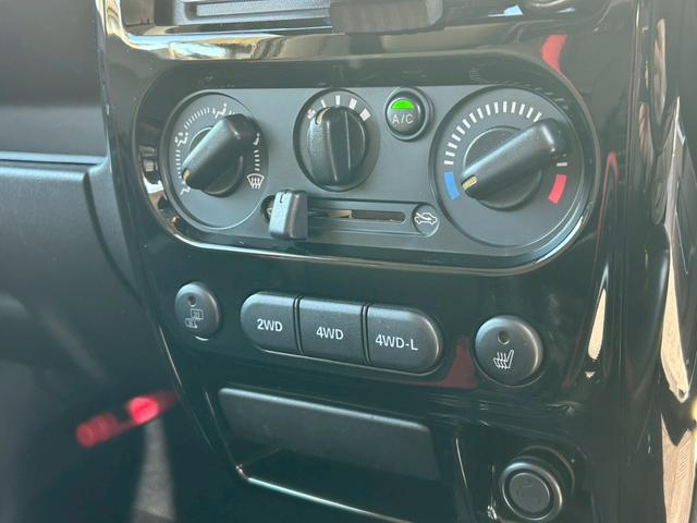 ジムニー クロスアドベンチャー　５速ＭＴ　４ＷＤ　Ｐ－ナビ　ＴＡＮＩＧＵＣＨＩソルブ３インチＵＰ　ＭＲＳ製インテークチャンバー　ＭＲＳ製エアクリ　ＦＵＪＩＴＳＵＢＯ－ＡＫマフラー　ラノーズエアＢプレート　ＯＰＥＮＣＯＵＮＴＲＹ（29枚目）