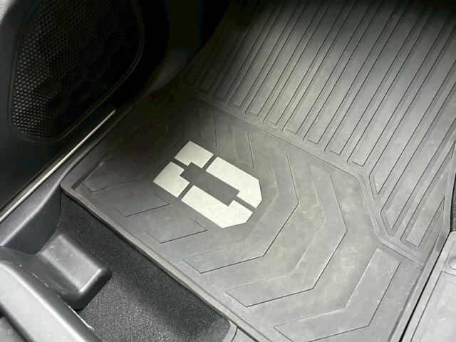 デリカミニ T プレミアム ●ナイトロパワー15インチアルミ●社外マフラー●社外エアクリ●TOYOオープンカントリー●純正9インチナビ●全方位モニター●e-アシスト●デジタルインナーミラー●ドライブレコーダー前後(24枚目)