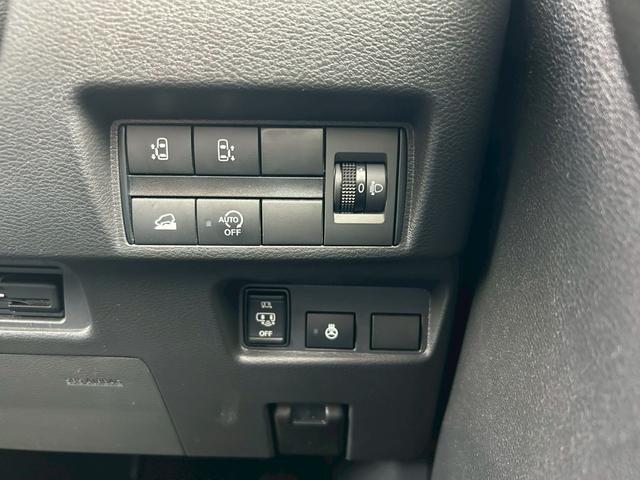 デリカミニ T プレミアム ●ナイトロパワー15インチアルミ●社外マフラー●社外エアクリ●TOYOオープンカントリー●純正9インチナビ●全方位モニター●e-アシスト●デジタルインナーミラー●ドライブレコーダー前後(27枚目)