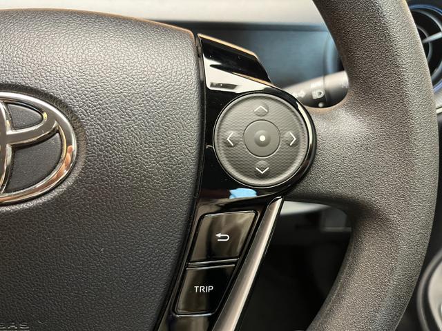 アクア Ｓ　車検２年　衝突被害軽減ブレーキ　スマートキー　バックカメラ　トヨタ純正ナビ　ＥＴＣ　電動格納ドアミラー　光軸調整機能　横滑り防止機能　オートエアコン　運転席助手席エアバッグ（12枚目）