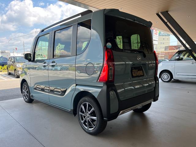 タント ファンクロス　届出済未使用車　純正ワイドエントリーナビ安心ドラレコ　アルミホイール　両側電動スライドドア　シートヒーター　衝突被害軽減ブレーキ　コーナーセンサー　スマートキー　アイドリングストップ（8枚目）