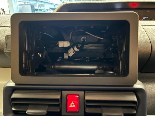 タント Ｌ　届出済未使用車　両側スライドドア　衝突被害軽減ブレーキ　コーナーセンサー　スマートキー　アイドリングストップ　ＬＥＤヘッドライト　ベンチシート　横滑り防止機能　オートエアコン　電動格納ドアミラー（15枚目）