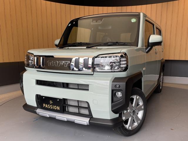 タフト Ｇ　クロムベンチャー　届出済未使用車　衝突被害軽減ブレーキ　コーナーセンサー　スマートキー　シートヒーター　ＬＥＤヘッドライト　バックカメラ　電動格納ドアミラー　電子パーキング　アルミホイール　アイドリングストップ（3枚目）